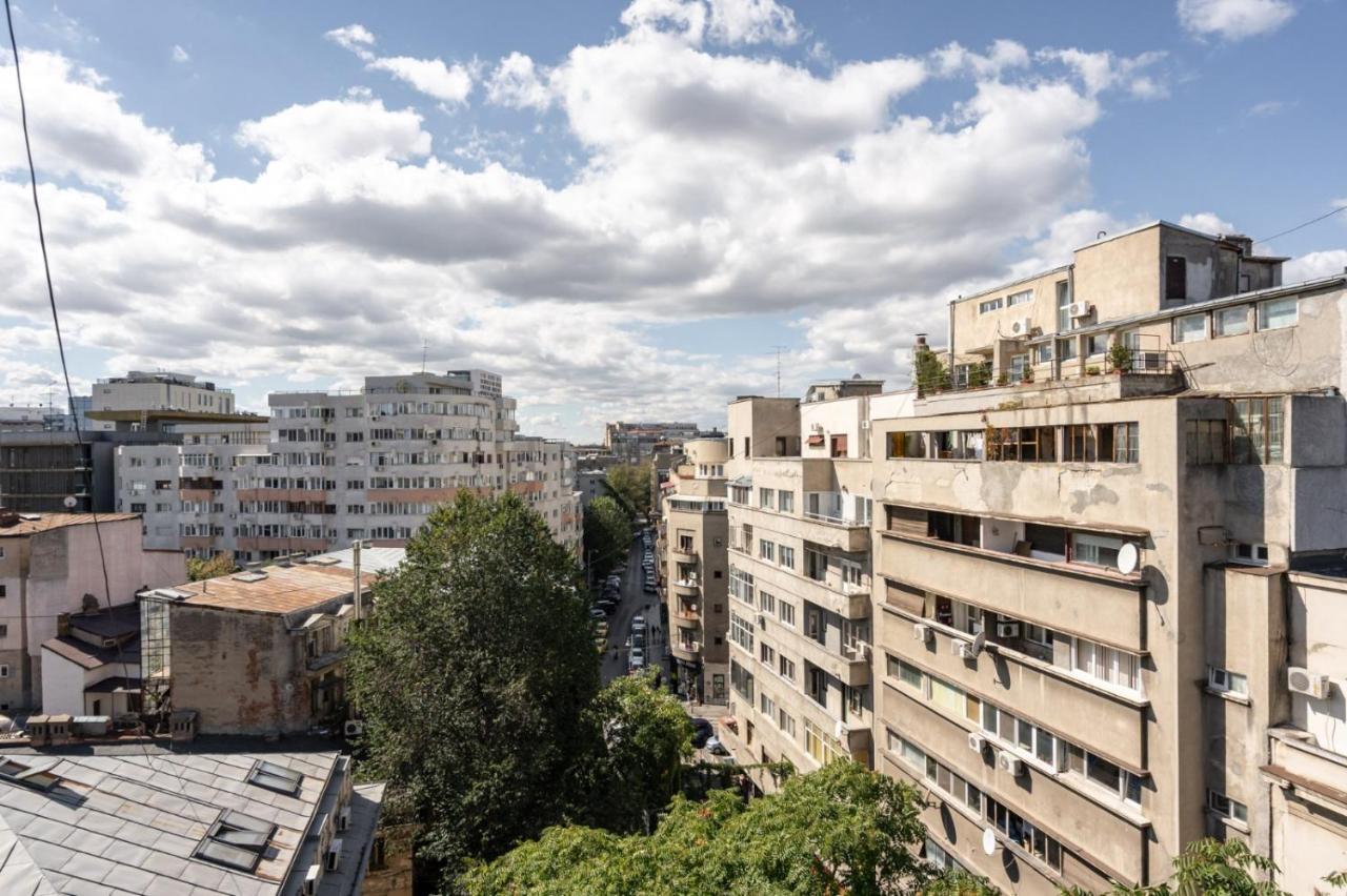 Spacious And Cozy Apartment In Central Bükreş Dış mekan fotoğraf
