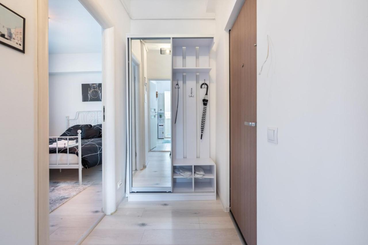 Spacious And Cozy Apartment In Central Bükreş Dış mekan fotoğraf