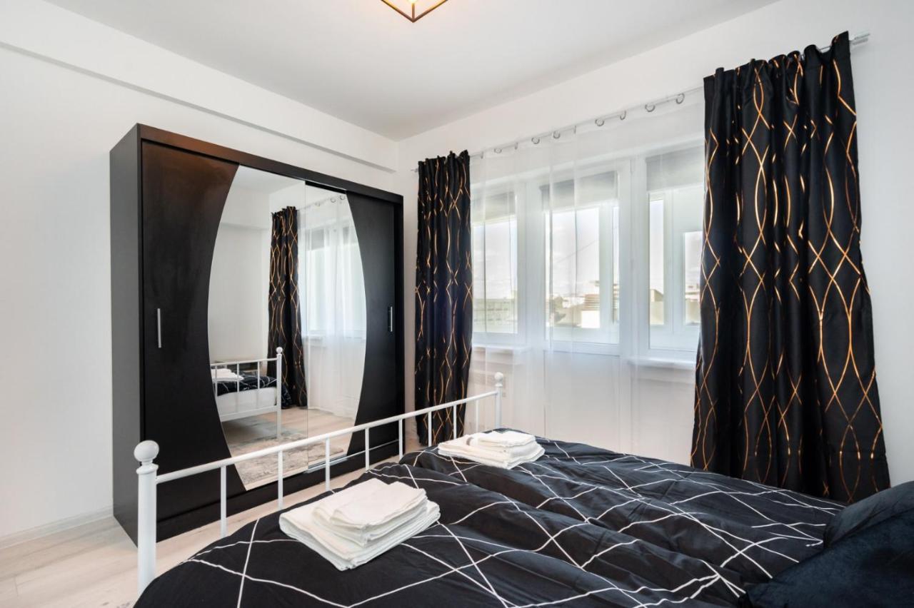 Spacious And Cozy Apartment In Central Bükreş Dış mekan fotoğraf
